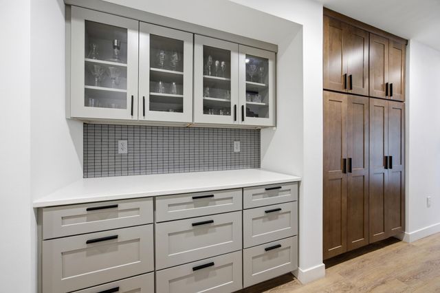 825 Park Drive S, Fargo, ND 58103