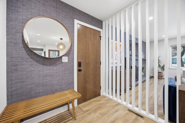 825 Park Drive S, Fargo, ND 58103