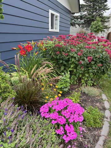 825 Park Drive S, Fargo, ND 58103