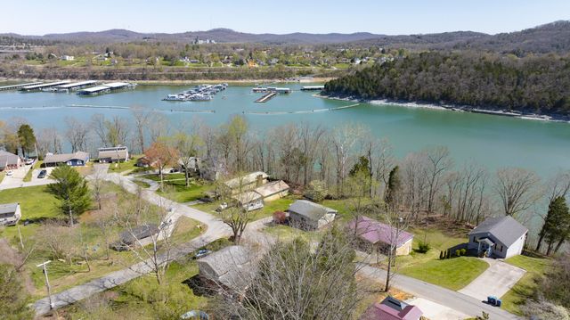 364 Twin Rivers Drive, Bronston, KY 42518