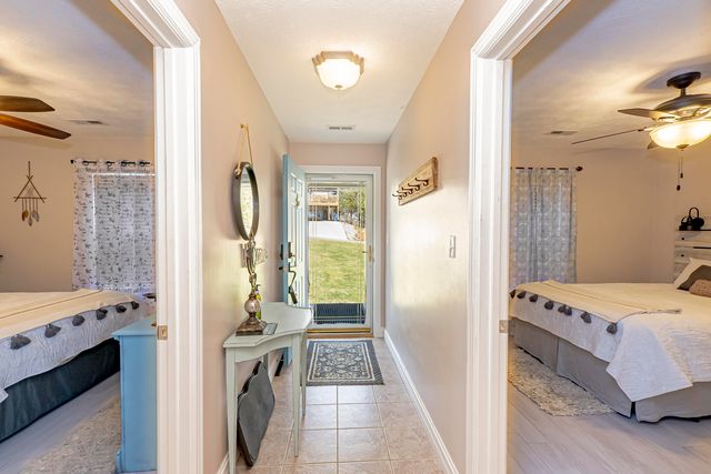 364 Twin Rivers Drive, Bronston, KY 42518