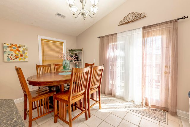 364 Twin Rivers Drive, Bronston, KY 42518