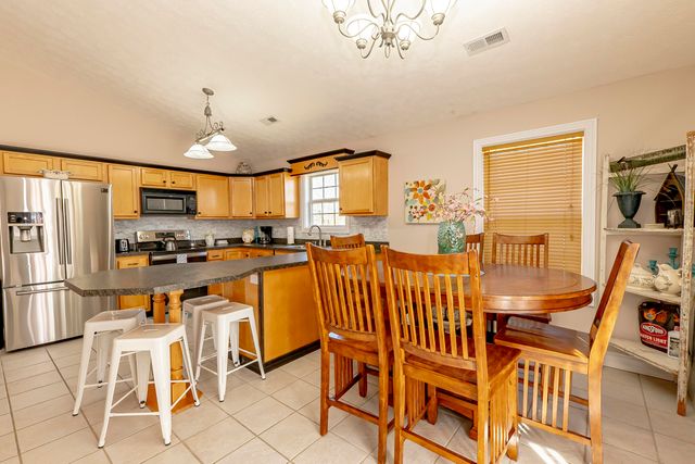 364 Twin Rivers Drive, Bronston, KY 42518