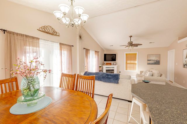 364 Twin Rivers Drive, Bronston, KY 42518