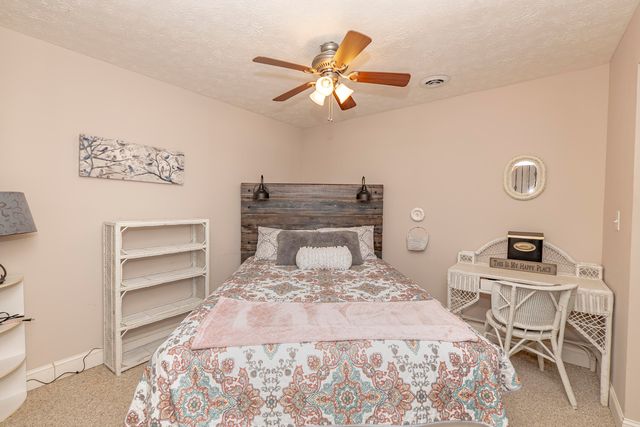 364 Twin Rivers Drive, Bronston, KY 42518