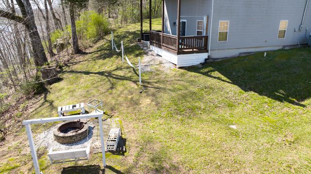 364 Twin Rivers Drive, Bronston, KY 42518