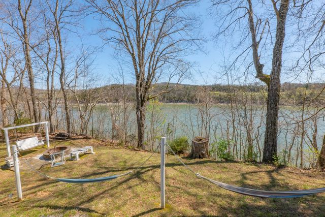 364 Twin Rivers Drive, Bronston, KY 42518