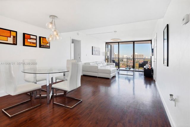 3675 N Country Club Dr 1102, Aventura, FL 33180