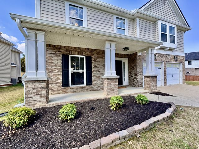 947 Legacy Park Rd, Mount Juliet, TN 37122