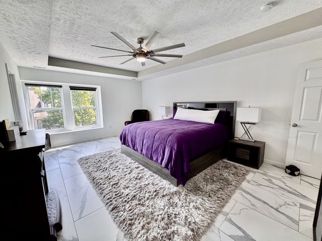 947 Legacy Park Rd, Mount Juliet, TN 37122