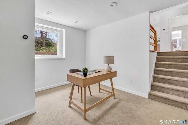 89 Random Road, Fairfield, CT 06825