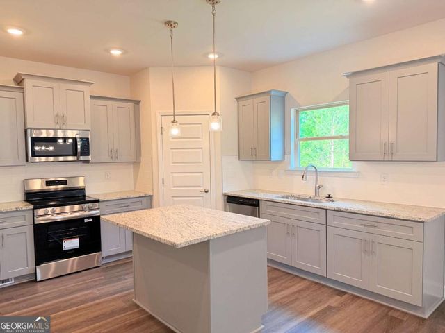 450 Magnolia Grove Place, Cornelia, GA 30531