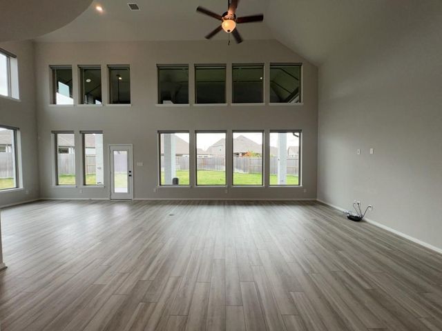 18411 Starlight Valley Trail, Cypress, TX 77433