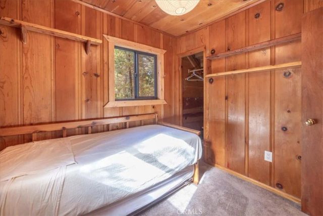 380 Dolly Varden, Lake Arrowhead, CA 92352