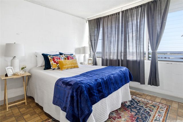 94-249 Waikele Road B313, Waipahu, HI 96797