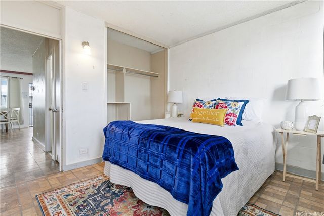 94-249 Waikele Road B313, Waipahu, HI 96797