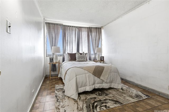 94-249 Waikele Road B313, Waipahu, HI 96797