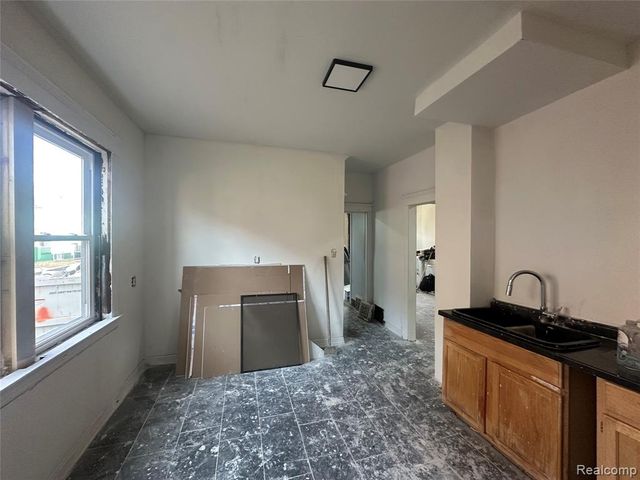 5115 Seyburn Street, Detroit, MI 48213