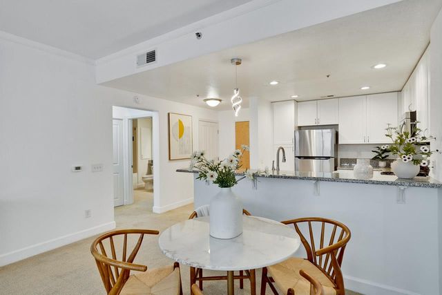 20488 Stevens Creek Boulevard 1406, Cupertino, CA 95014