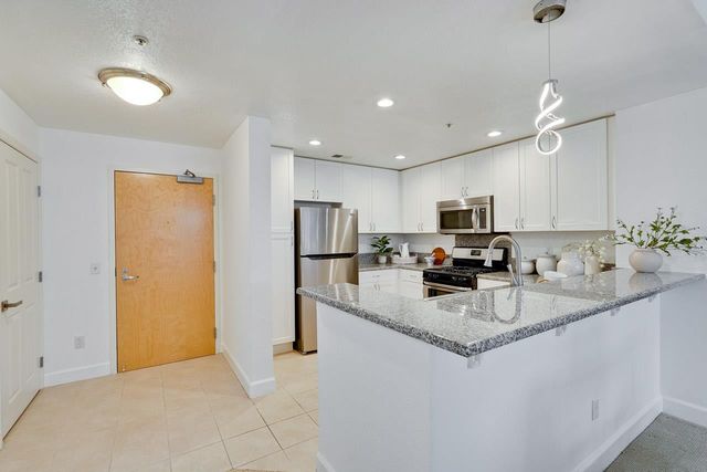 20488 Stevens Creek Boulevard 1406, Cupertino, CA 95014