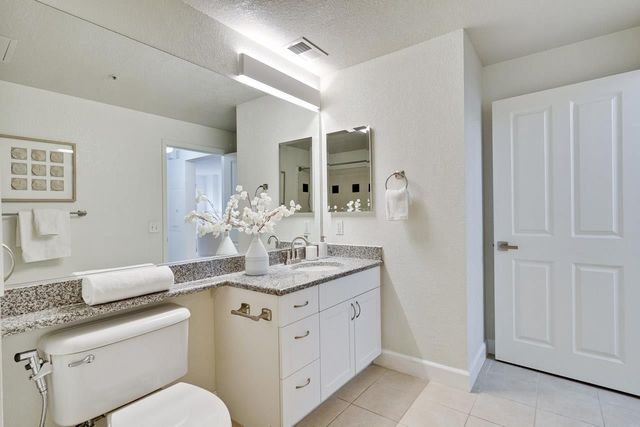 20488 Stevens Creek Boulevard 1406, Cupertino, CA 95014