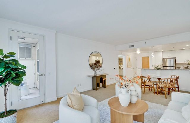 20488 Stevens Creek Boulevard 1406, Cupertino, CA 95014