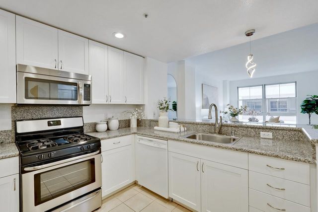 20488 Stevens Creek Boulevard 1406, Cupertino, CA 95014