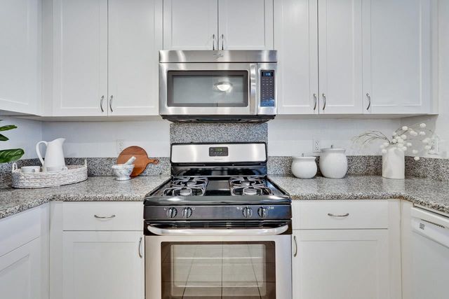 20488 Stevens Creek Boulevard 1406, Cupertino, CA 95014