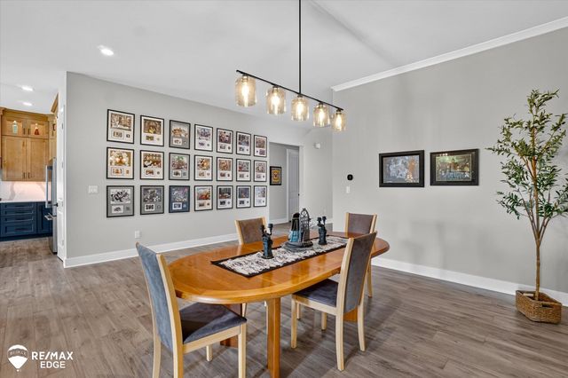 758 Sutton Court, York Twp, MI 48176