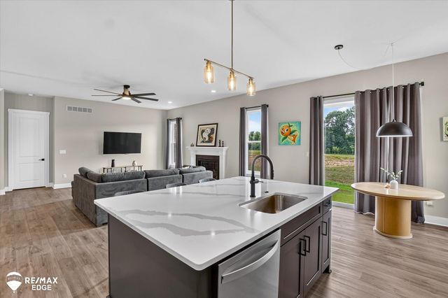 758 Sutton Court, York Twp, MI 48176