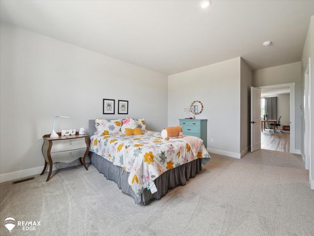 758 Sutton Court, York Twp, MI 48176