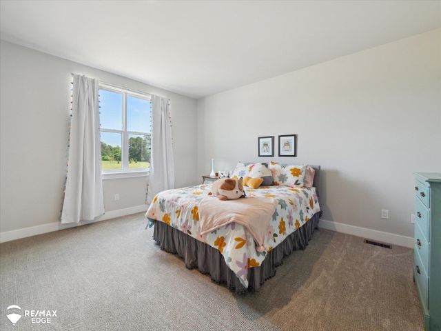 758 Sutton Court, York Twp, MI 48176