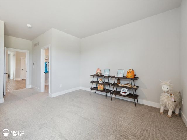 758 Sutton Court, York Twp, MI 48176