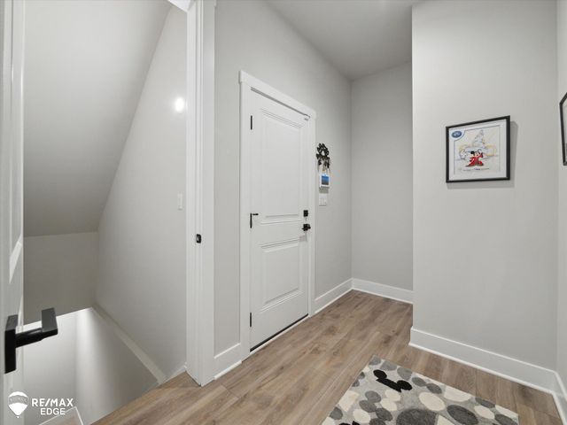 758 Sutton Court, York Twp, MI 48176