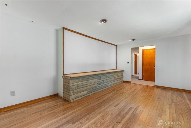 7368 San Fernando Road, Huber Heights, OH 45424