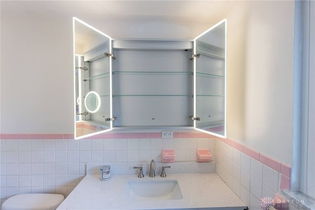 7368 San Fernando Road, Huber Heights, OH 45424