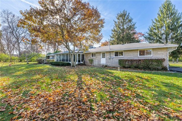 7368 San Fernando Road, Huber Heights, OH 45424
