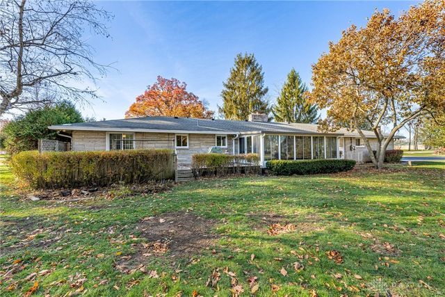 7368 San Fernando Road, Huber Heights, OH 45424