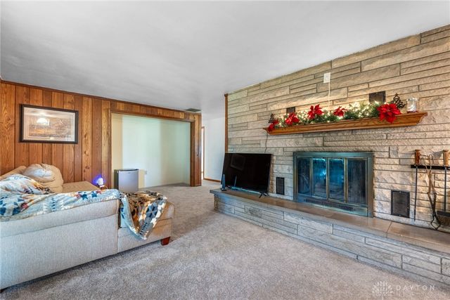 7368 San Fernando Road, Huber Heights, OH 45424