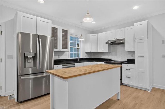 147 Country Club DR, Williamsburg, VA 23188