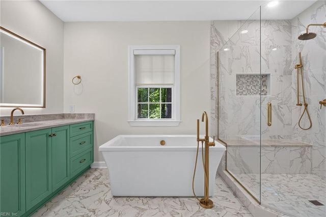147 Country Club DR, Williamsburg, VA 23188