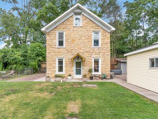 618 Bush Street, Joliet, IL 60433
