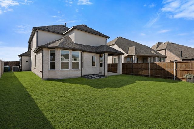 1825 Pelham Drive, Aubrey, TX 76227