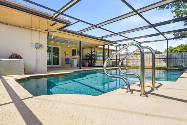 2039 IMPERIAL WAY, Clearwater, FL 33764