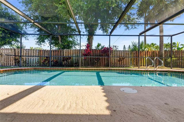 2039 IMPERIAL WAY, Clearwater, FL 33764
