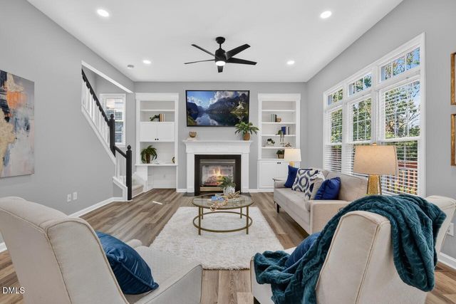 922 Haywards Heath Lane, Apex, NC 27502