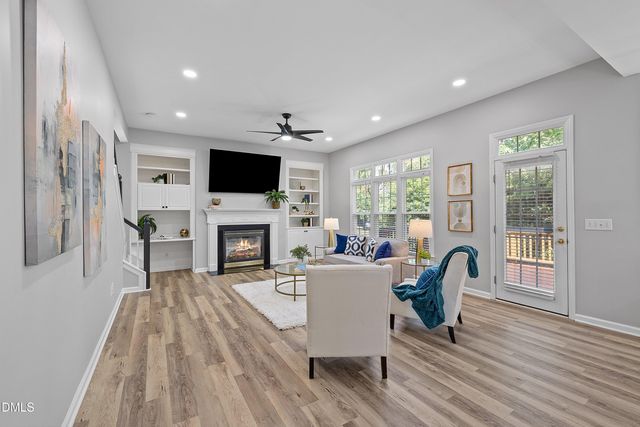 922 Haywards Heath Lane, Apex, NC 27502