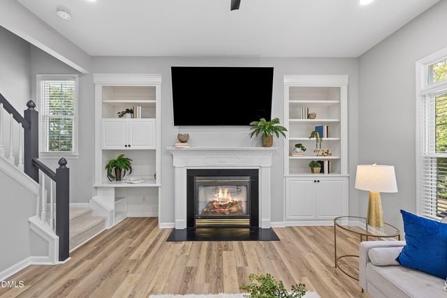 922 Haywards Heath Lane, Apex, NC 27502