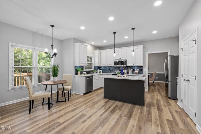 922 Haywards Heath Lane, Apex, NC 27502