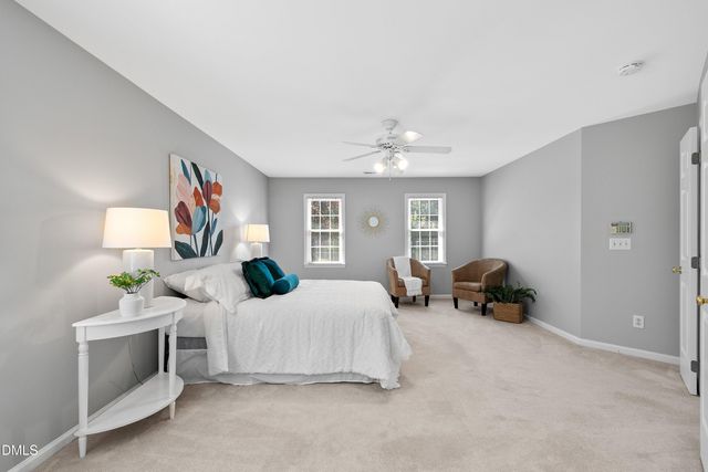 922 Haywards Heath Lane, Apex, NC 27502